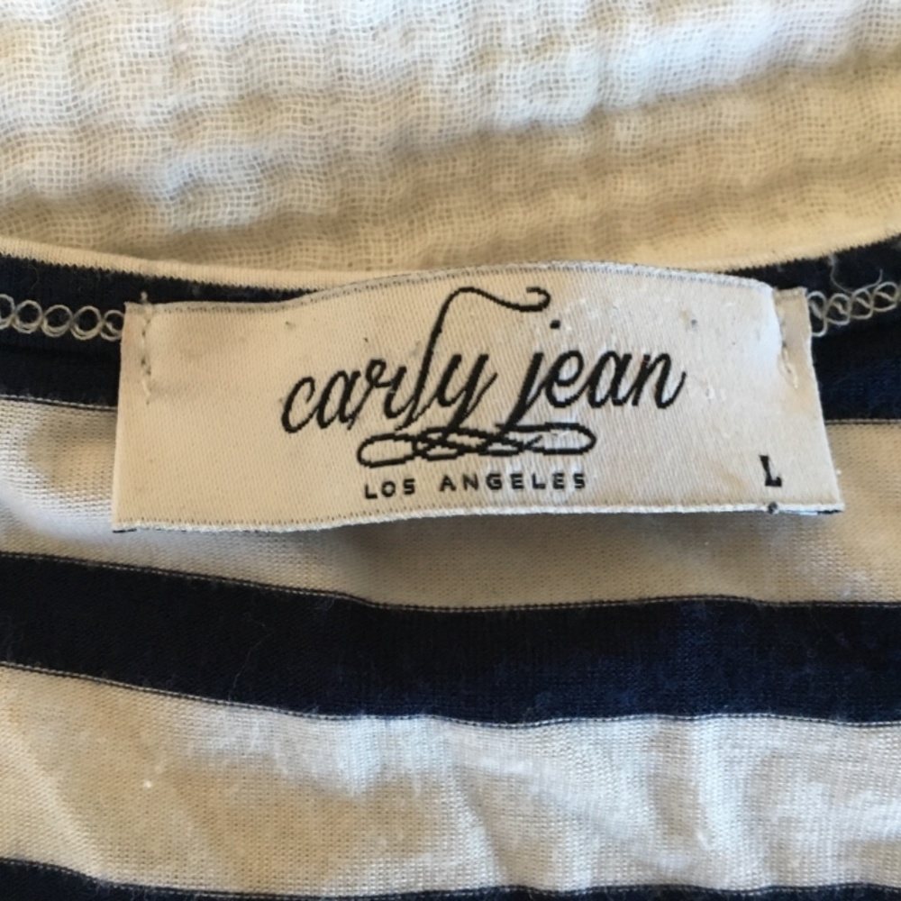 Carly Jean Los Angeles boyfriend T - Picture 2 of 2